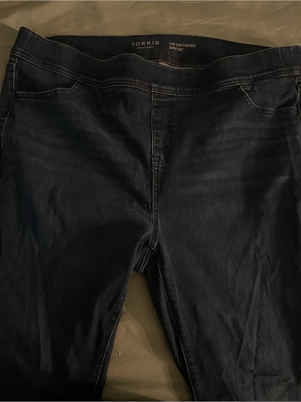 Torrid Women’s 3S Lean Jean Slim Boot Super Soft Jean Jegging - Picture 2 of 6